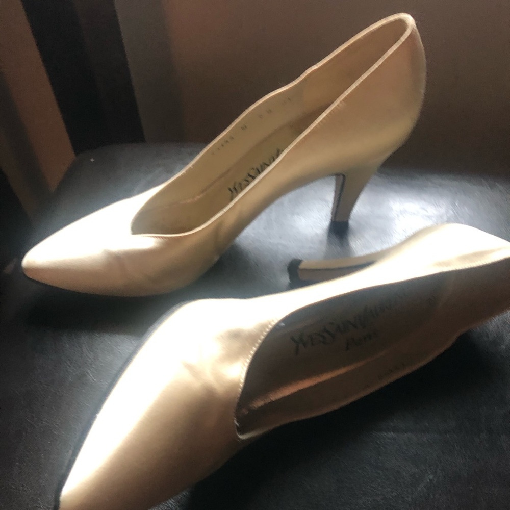 Yves Saint Laurent Heels